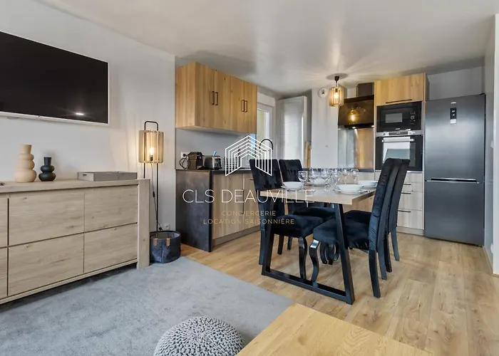 Le Touquais De Standing, Lits King Size Touques