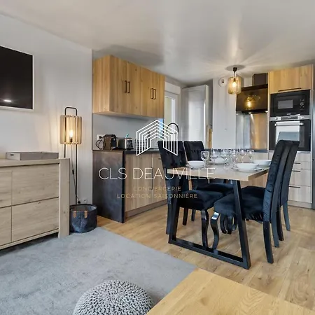 Le Touquais De Standing, Lits King Size Touques