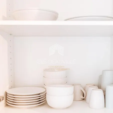 Le Touquais De Standing, Lits King Size アパート トゥック