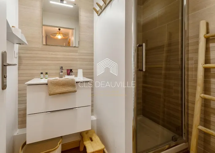 Le Touquais De Standing, Lits King Size Touques